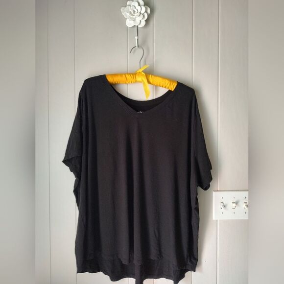Terra & Sky Black Short Sleeve Top 4X - Picture 2 of 5